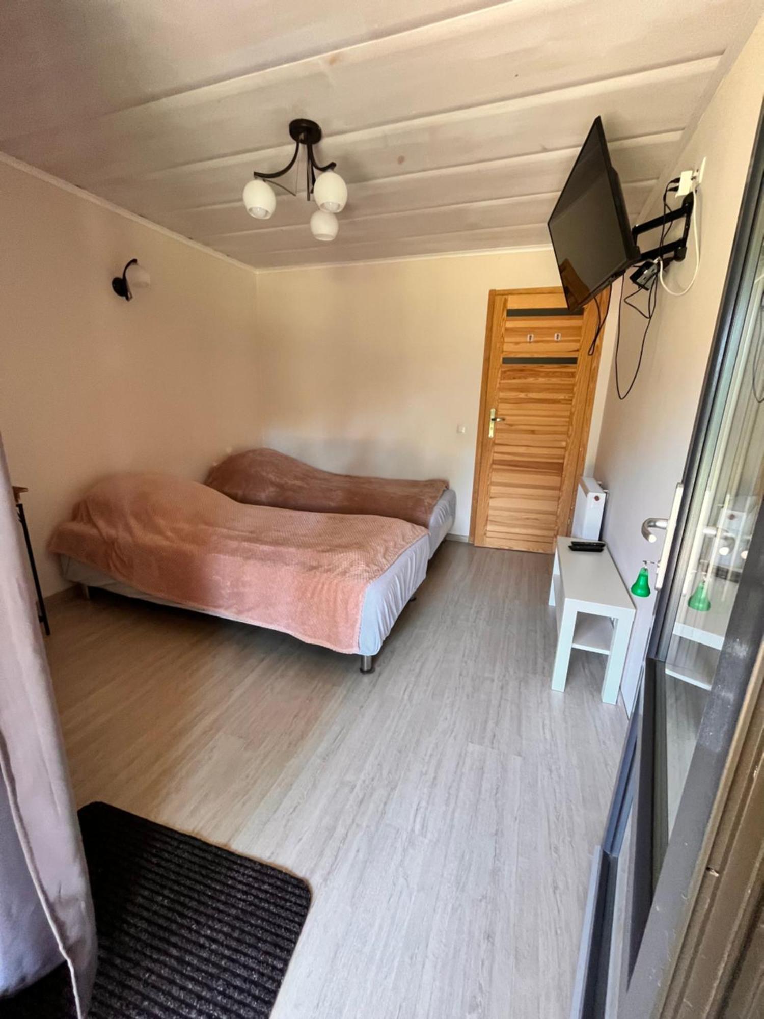 Hotel Radzewice Eksteriør billede